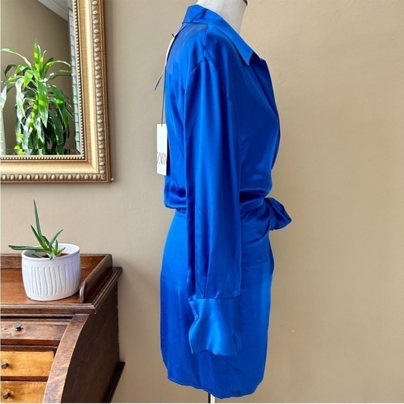 Zara Woman Blue Satin Effect Long Sleeve Wrap Mini Dress Blogger Fav Size L NWT - Picture 9 of 16